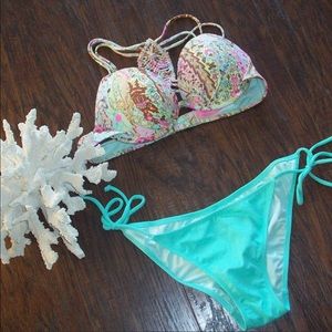 VS Paisley Macrame Push Up & Ruched Bikini Bottom